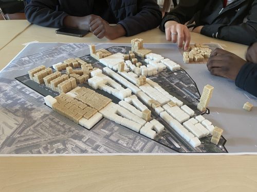 Wonen voor iedereen in de Kop van Feijenoord: hoe woningen in één gebouw mixen helpt tegen gentrificatie